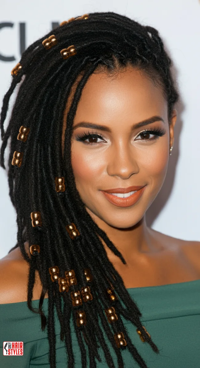 9. Side-Swept Dreadlocks | 10 Dreadlocks Hairstyles To Switch Up Your Look