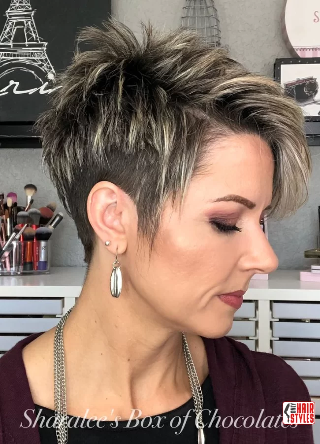 Pixie Undercut Blend | Undercut Hairstyles For Women - 20 Ideas, Inspiration And Styling Tips!