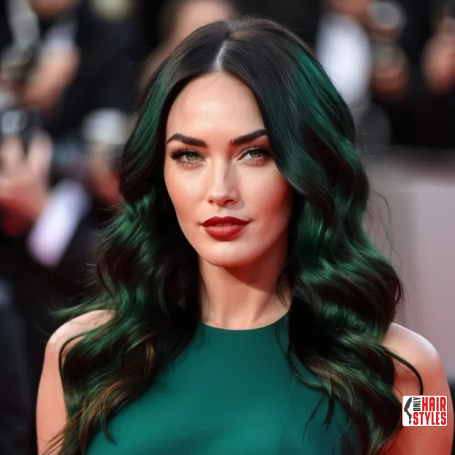 Rich Emerald | 2024 Vogue Hair Color Trends: Embrace The Hues