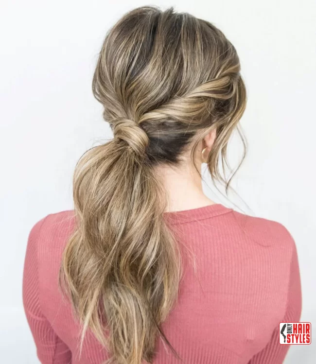 Textured Low Ponytail | How To: Hairstyles For Wedding Guests: 10 Most Beautiful Variants With Step-By-Step Guide