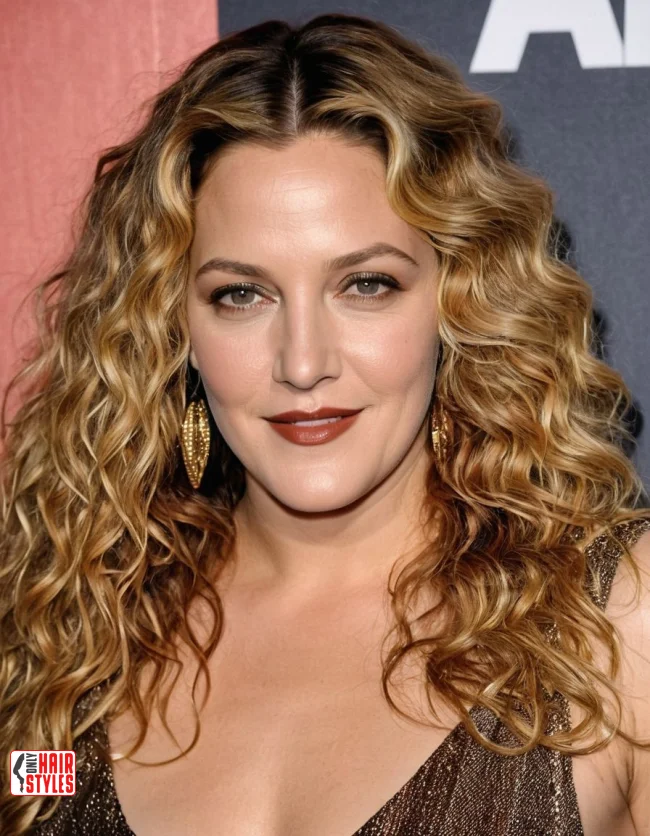 4. Crimped Hair | 8 Classic Grunge Hairstyles That Are Most Popular