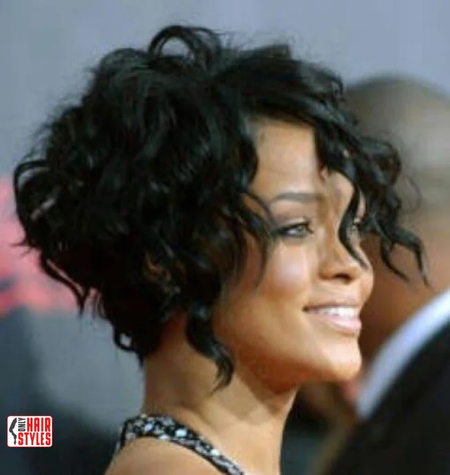 5. Curly Inverted Bob | 5 Ways Of Pulling Off An Inverted Bob